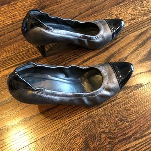 Stuart Weitzman gray heel